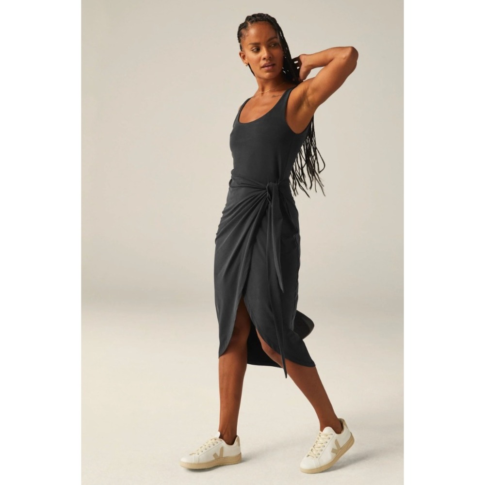 Beyond Yoga Black Scoop Neck Wrap Midi Dress NWT Sz Med Minimalist Travel Boho